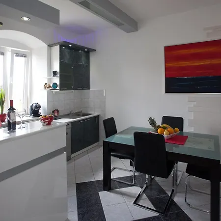 And Perfect Dream In 4* سبليت