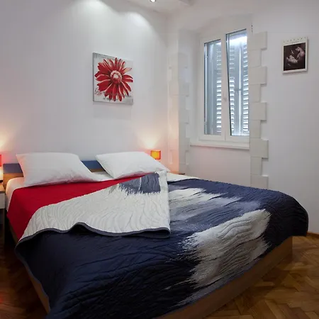 And Perfect Dream In 4*