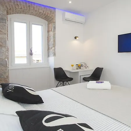 And Perfect Dream In 4* سبليت