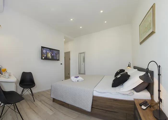 Affittacamere And Perfect Dream In 4*